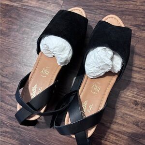 Seychelles Black Women's Sandals